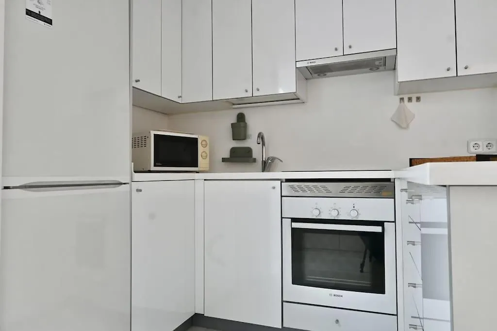 For You Rentals Apartamento Temporal Con Encanto A Pocos Metros Del Sol May137I-1